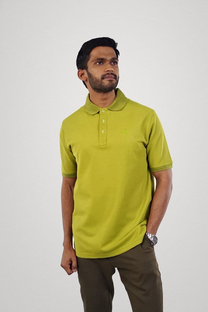 Classic Polo in Olive